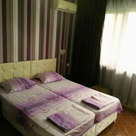 Gazde/Camere de închiriat Vylchev *