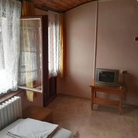 Quarto em Acomodações Particulares Vylchev *